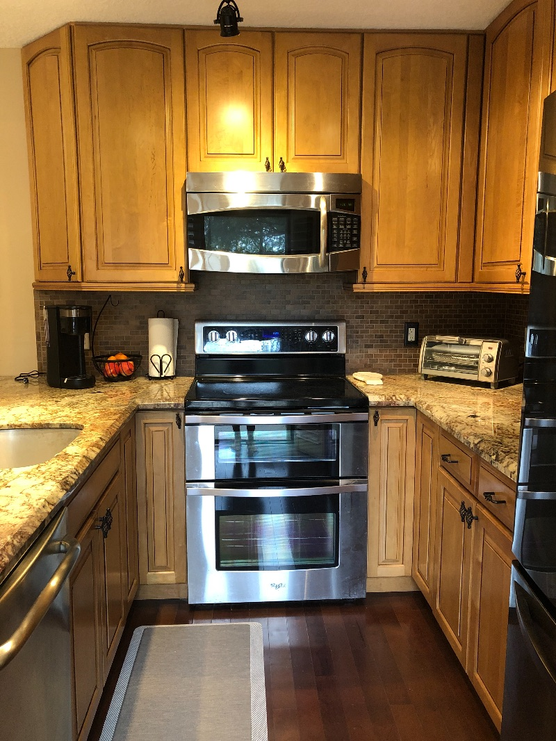 Walking Distance to Beautiful Beach from a Beautiful Townhouse - Photo 9