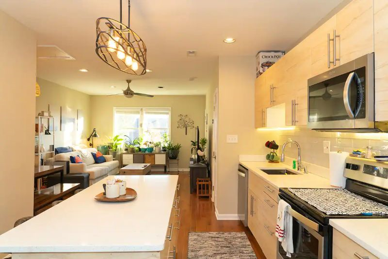 Spacious 1 bedroom Condo centrally located in DC - Photo 6