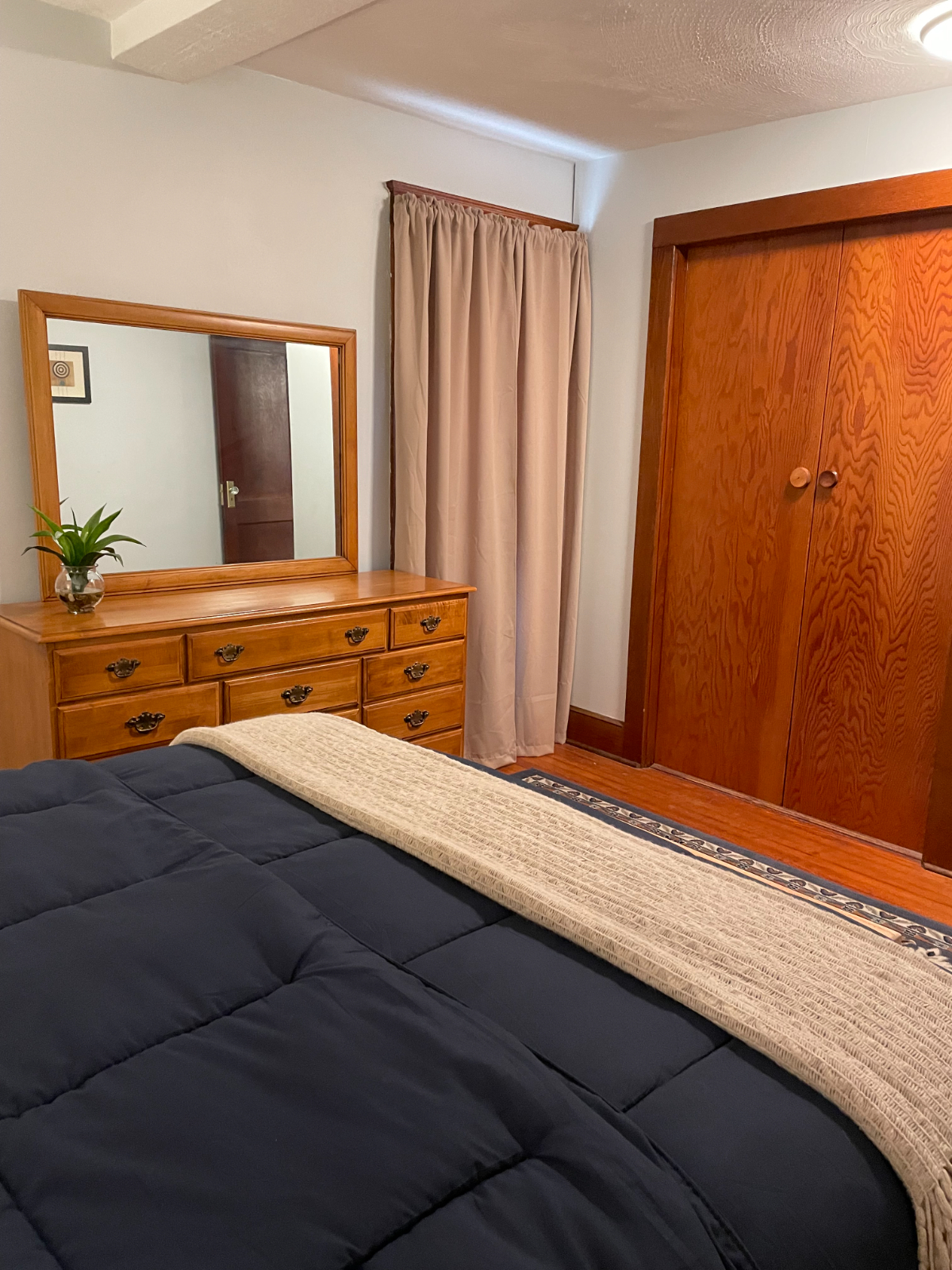 1st Floor - 2 Bedroom - Photo 3