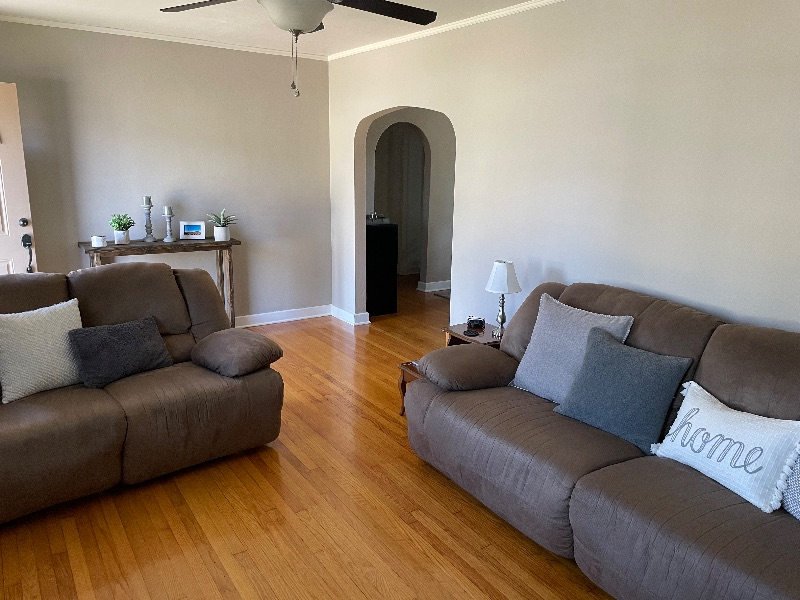 Cozy Home in Prime Location - Photo 4