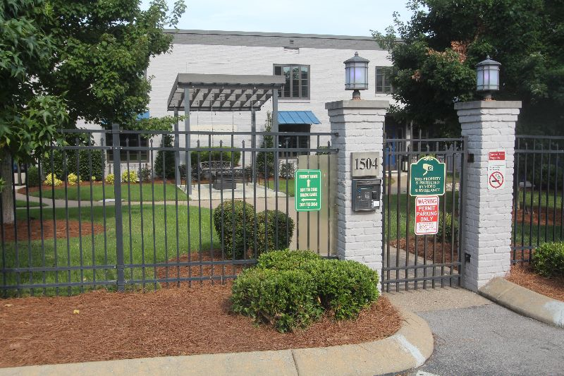 1504 18th Ave Cambridge 108