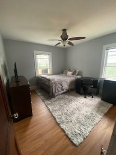 Cozy Home Available Near the City of Rochester, Rochester General and Unity Hospital! - Photo 2