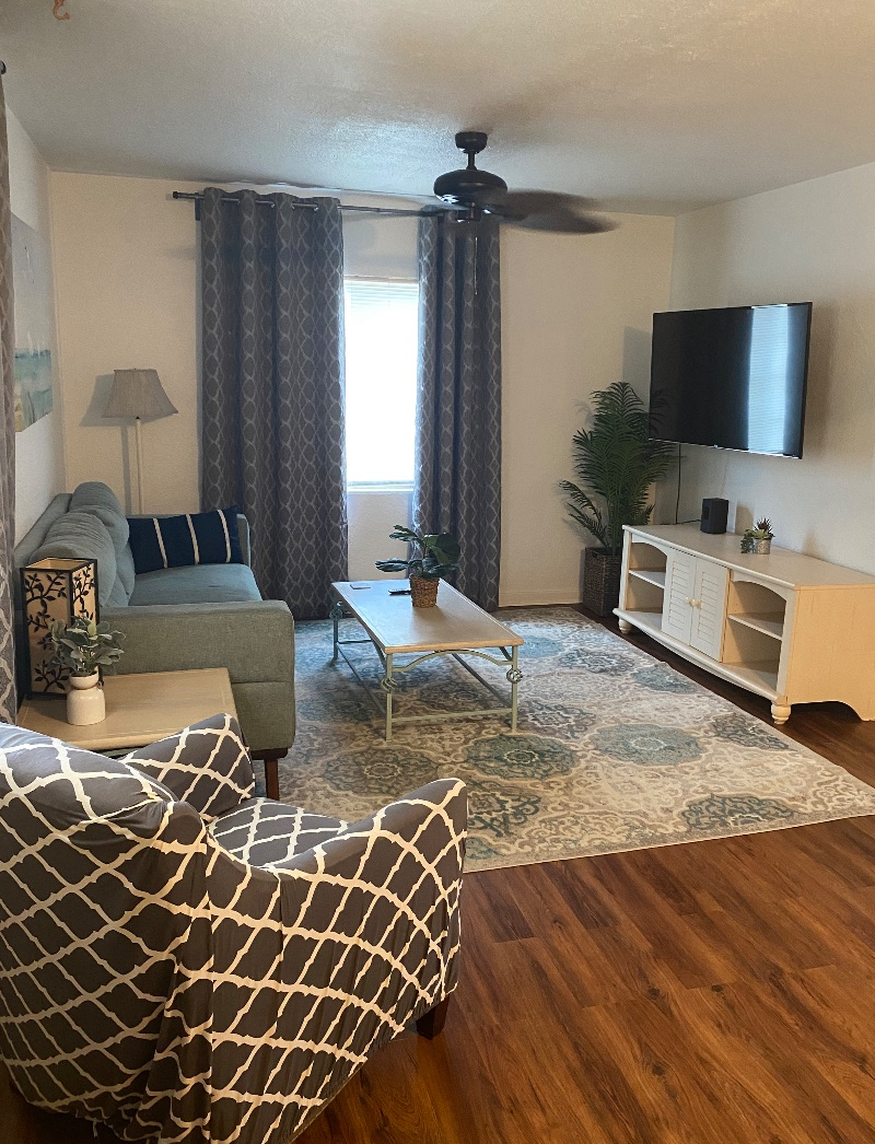 Cozy and Close to Morton Hospital and Clearwater Beach Unit A