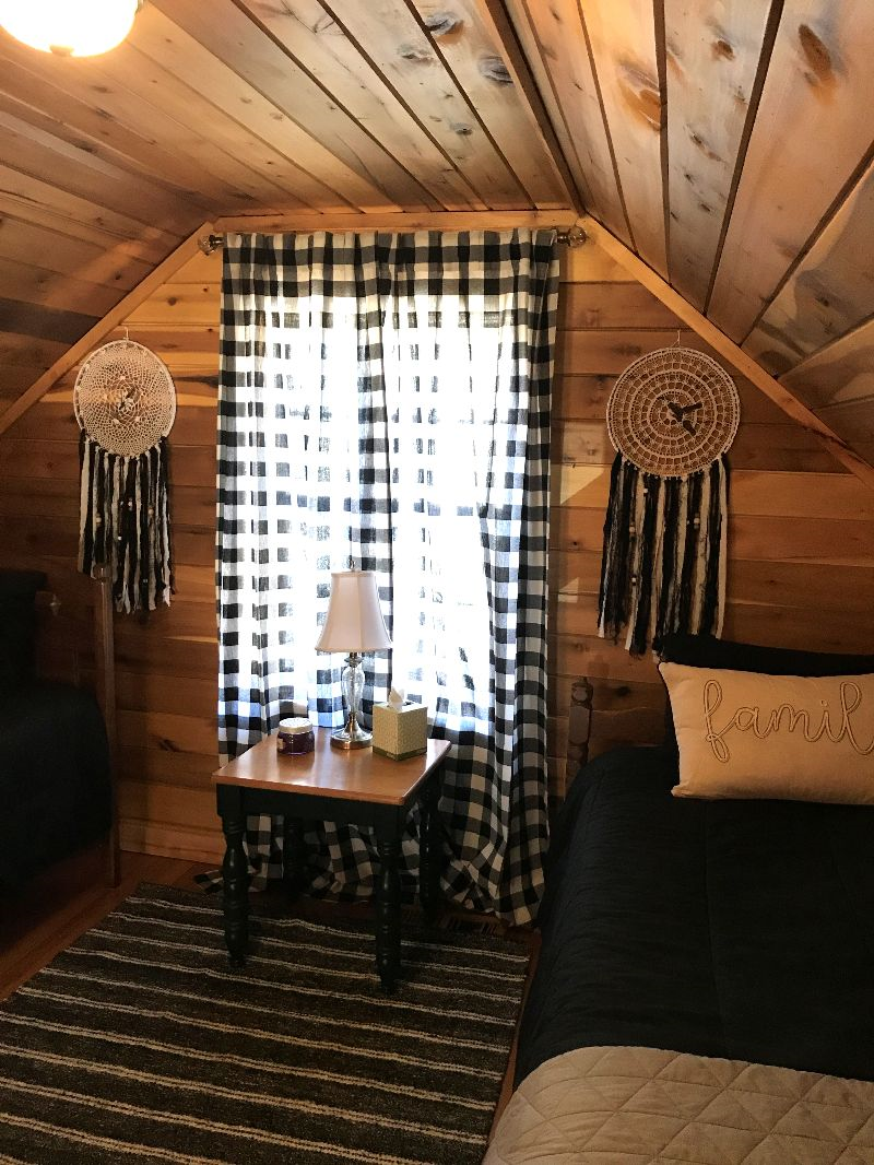 River Haven Cabin only 12 miles to Charleston, WV - Photo 4