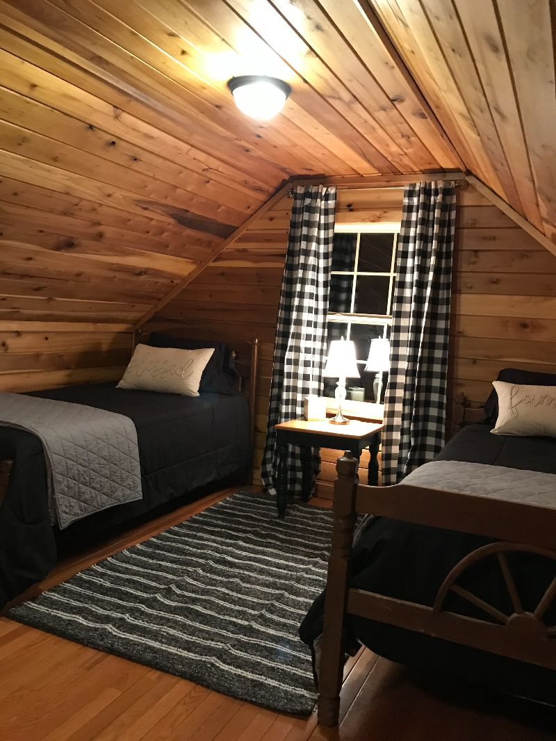 River Haven Cabin only 12 miles to Charleston, WV - Photo 7