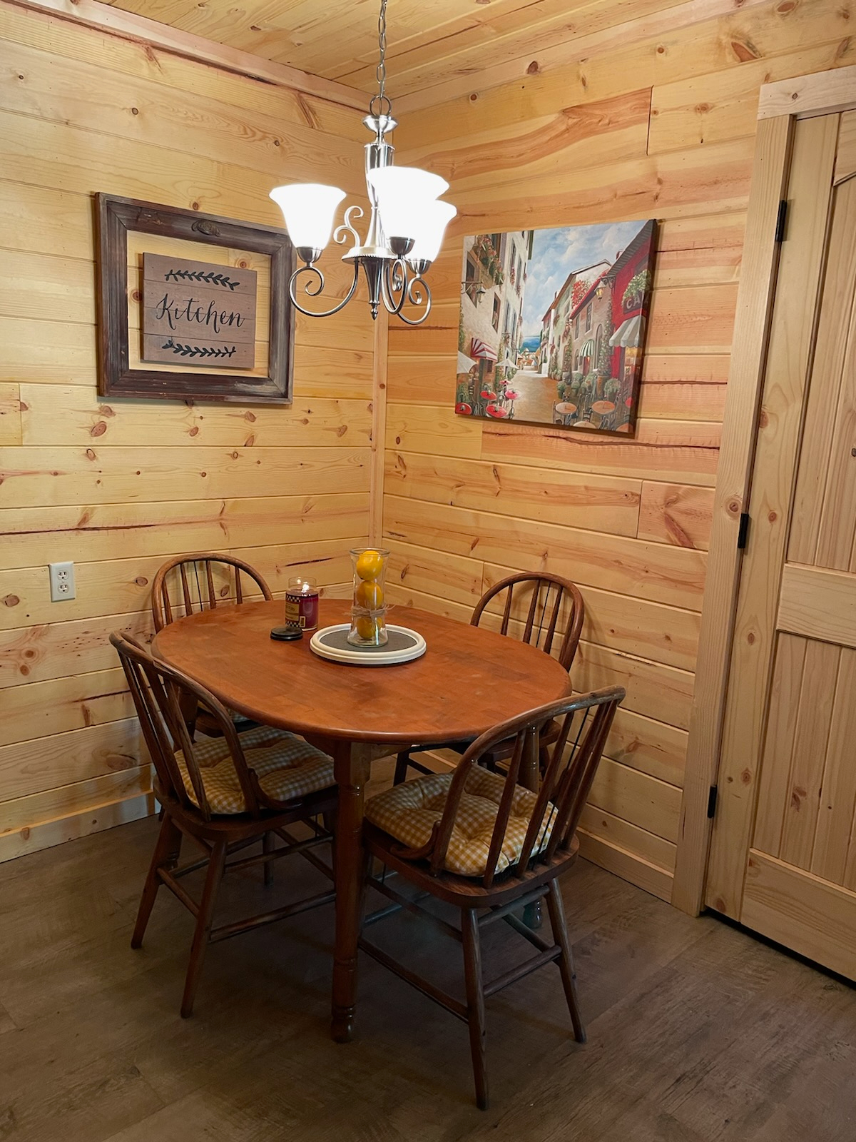 River Haven Cabin only 12 miles to Charleston, WV - Photo 6