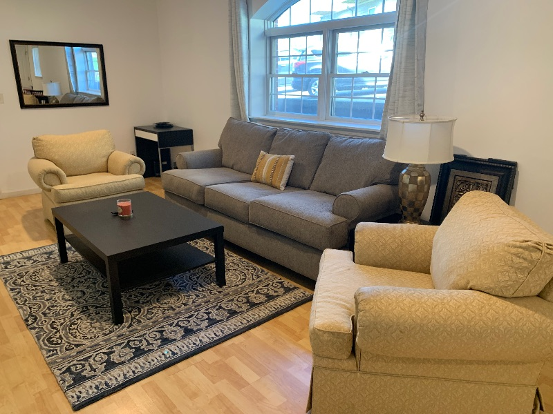 Spacious 2 Bedroom/2Bath Across From Ruby Hospital/Stadium - Photo 5