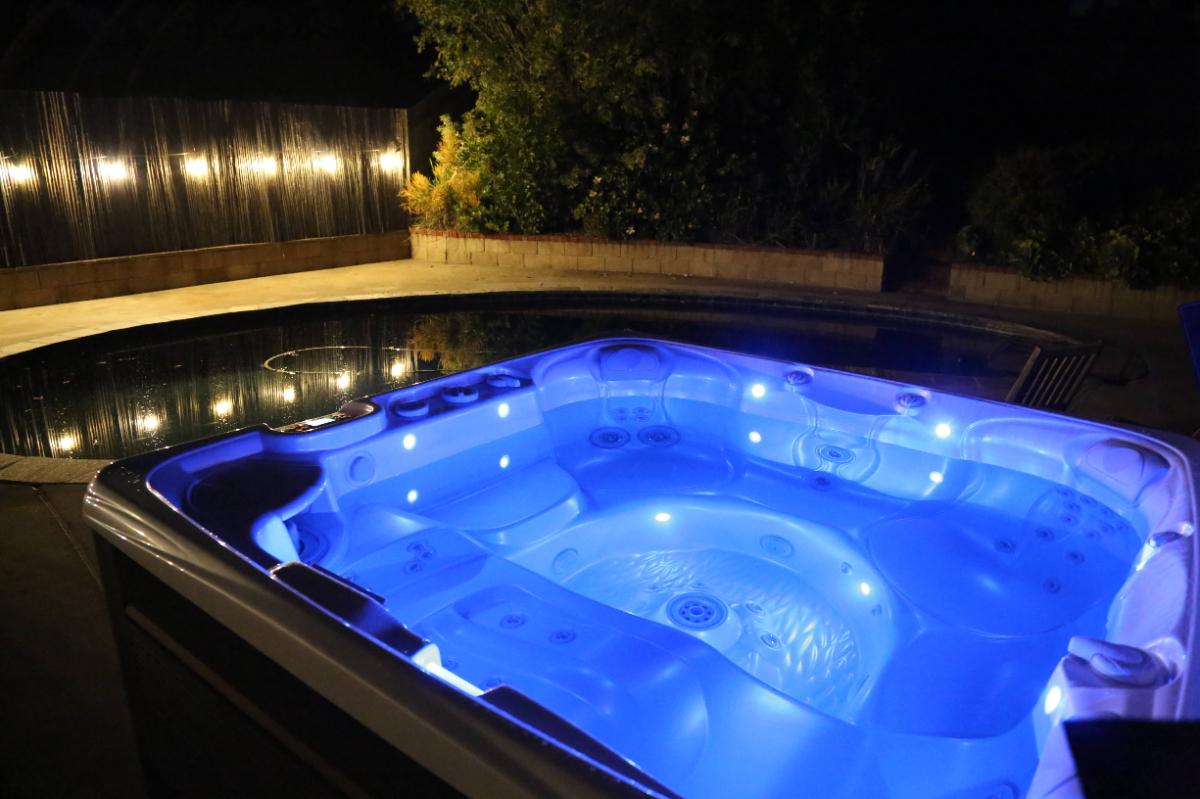Pool & Jacuzzi Retreat near Kaiser - Photo 2