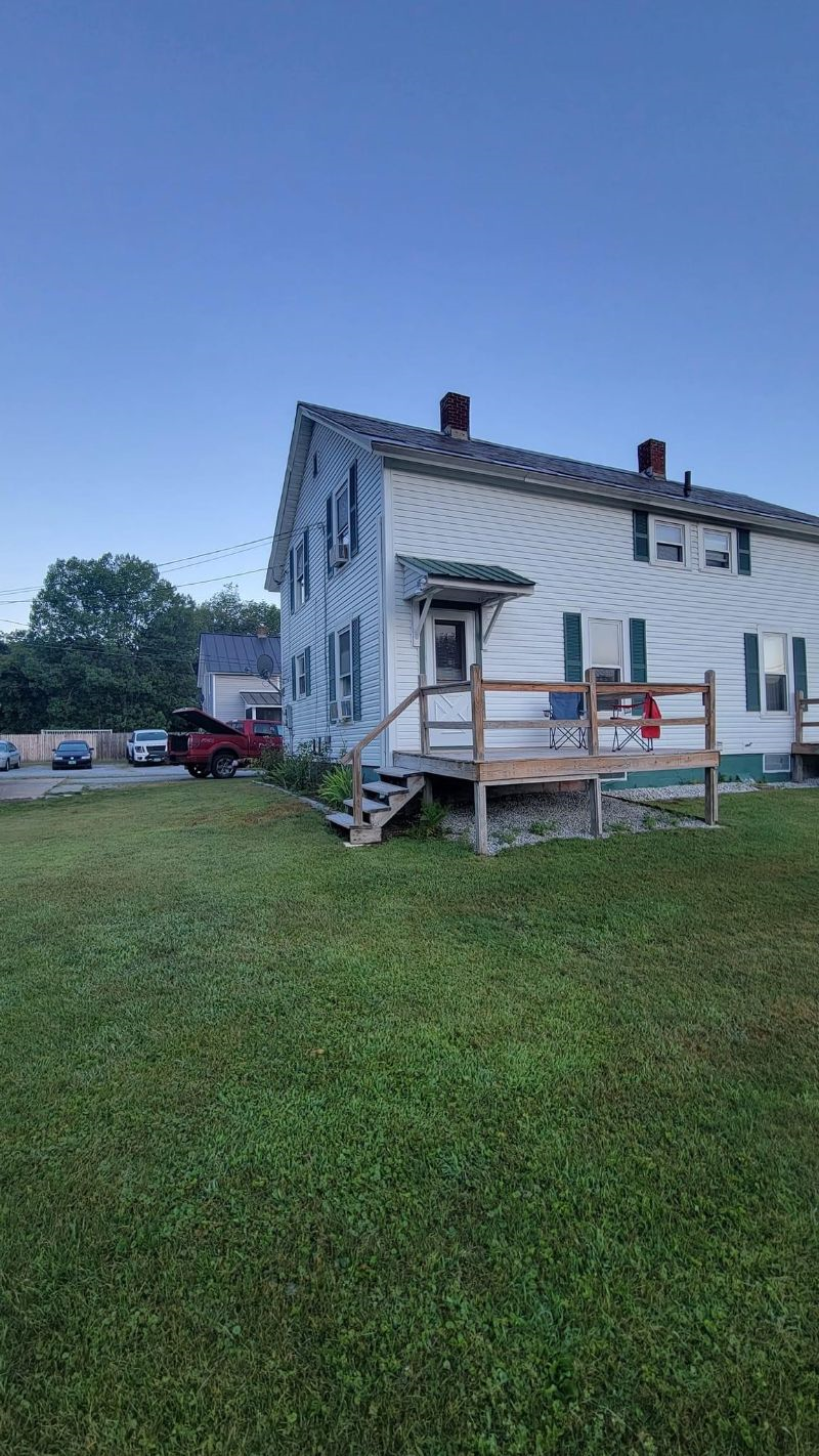 The Tessie.   A  Cozy 2 Bed plus Den plus Garage in Charming Vermont - Photo 2