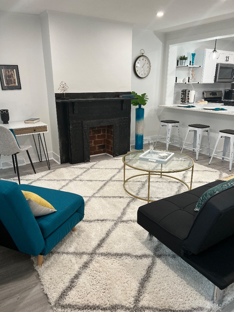 Modern Luxury Apartment with Parking in Heart of Southside - Photo 6