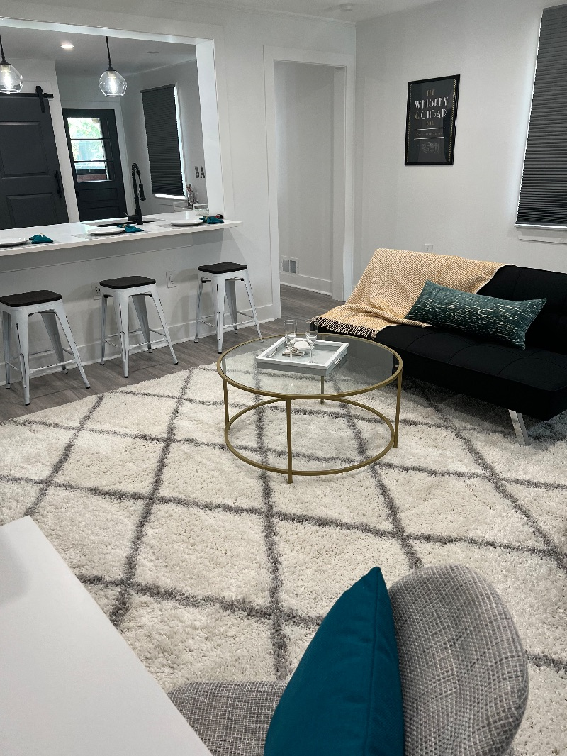 Modern Luxury Apartment with Parking in Heart of Southside - Photo 10