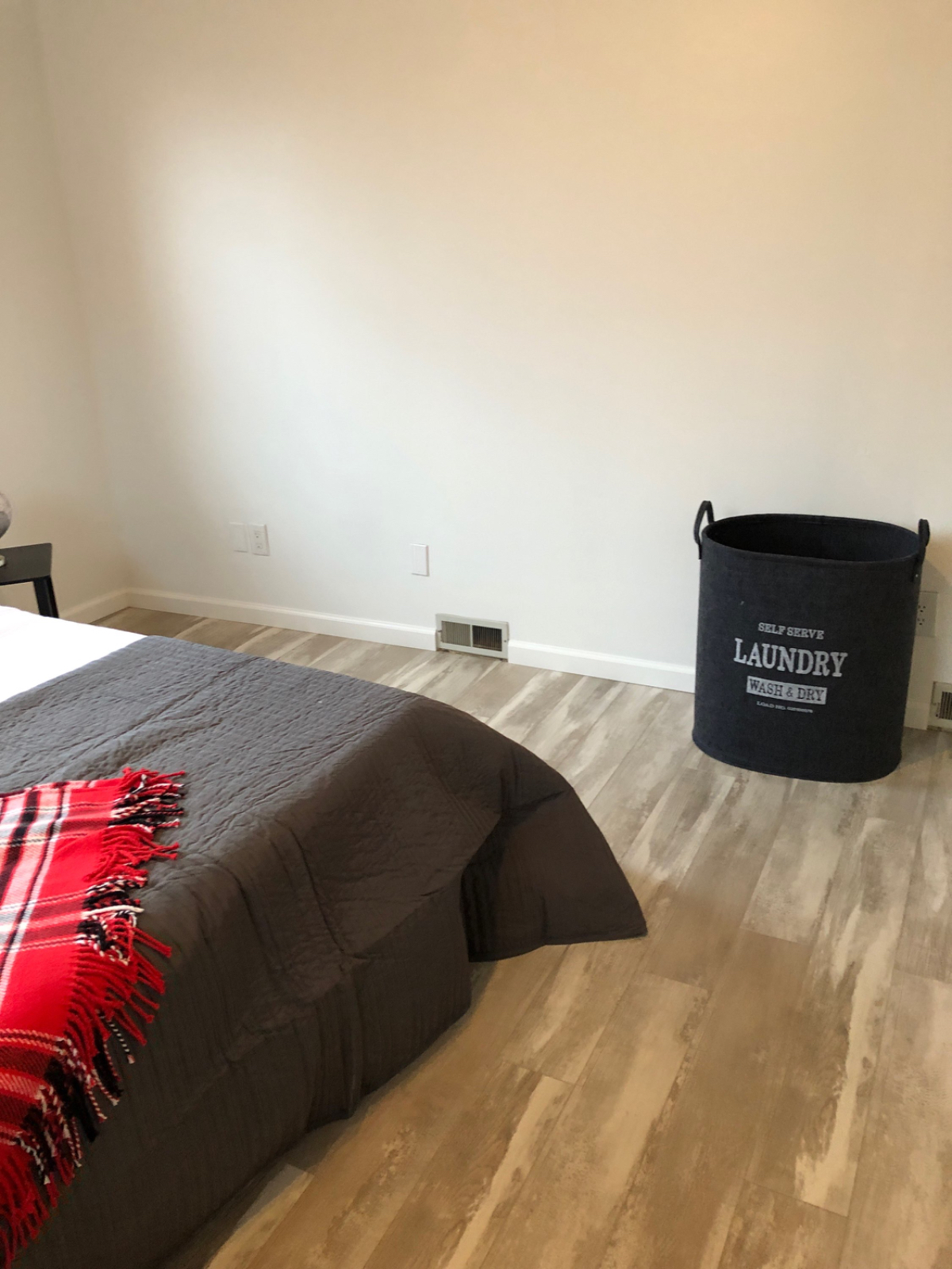 Modern Luxury Apartment with Parking in Heart of Southside - Photo 10