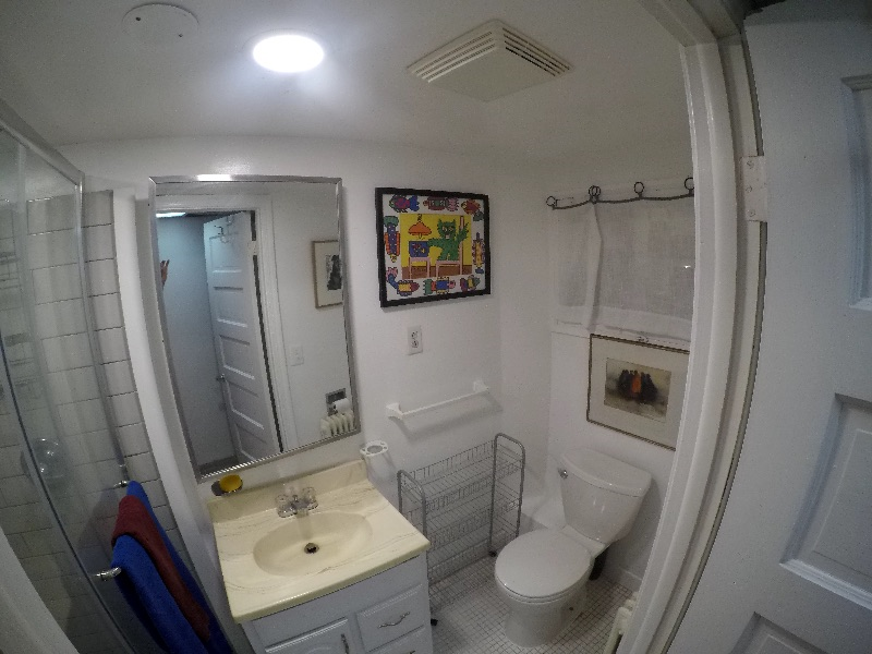 Charming Glover Park 2 Bedroom Basement Apartment - Photo 7
