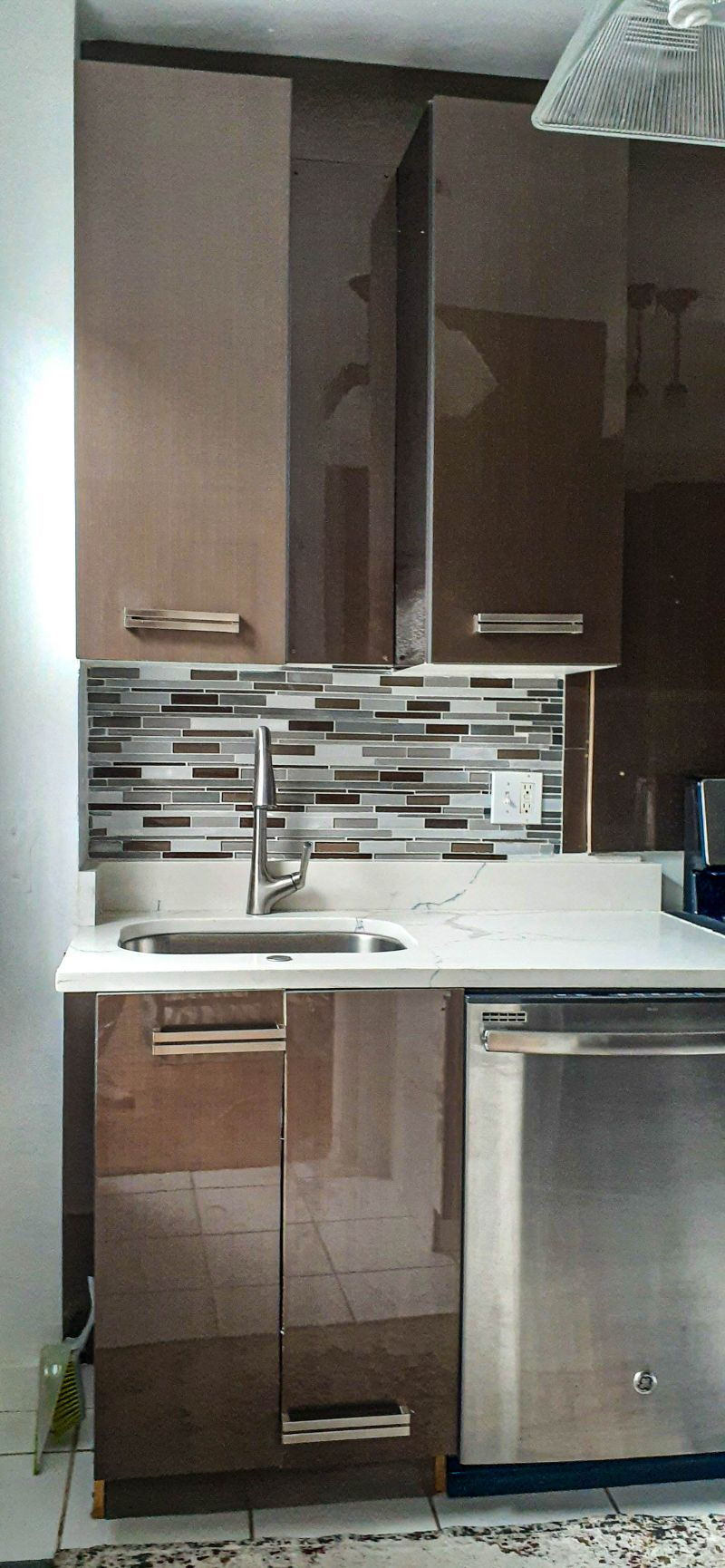 Beautiful Quaint impeccably decorated near, public transportation, restaurants and downtown, furnish - Photo 11
