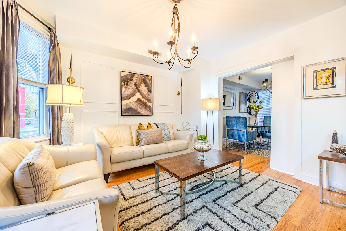 Beautiful Quaint impeccably decorated near, public transportation, restaurants and downtown, furnish - Photo 3