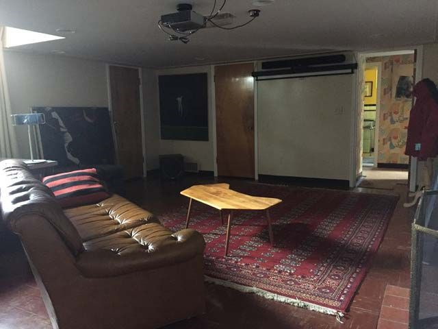 Cozy Mid-century - Photo 8