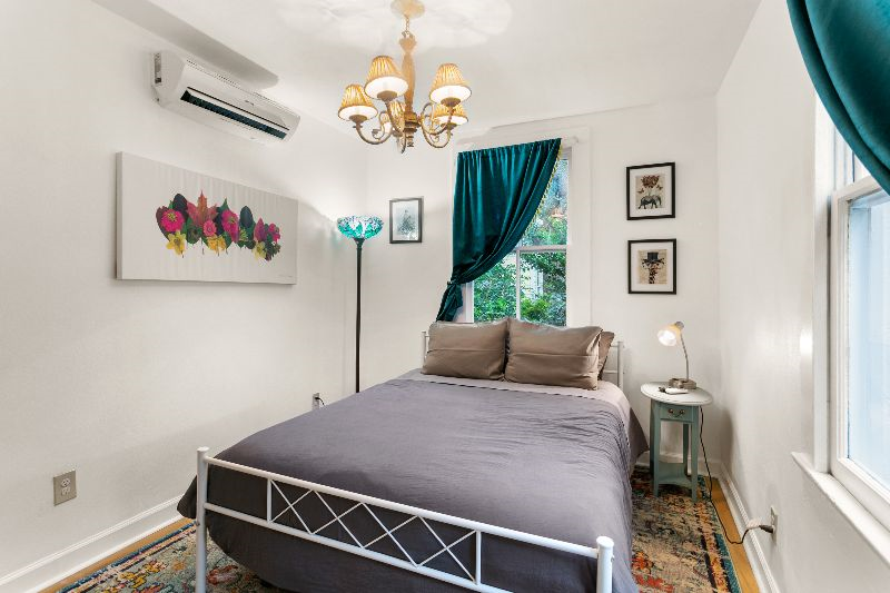 Lovely One Bedroom Steps to Magazine Street - Photo 11
