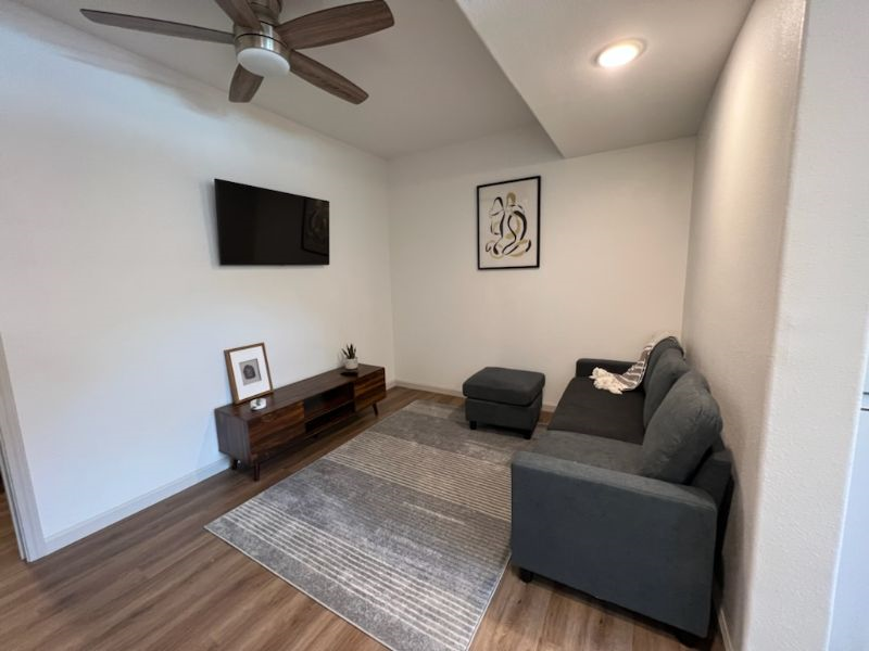 Modern 2-Bedroom Apartment