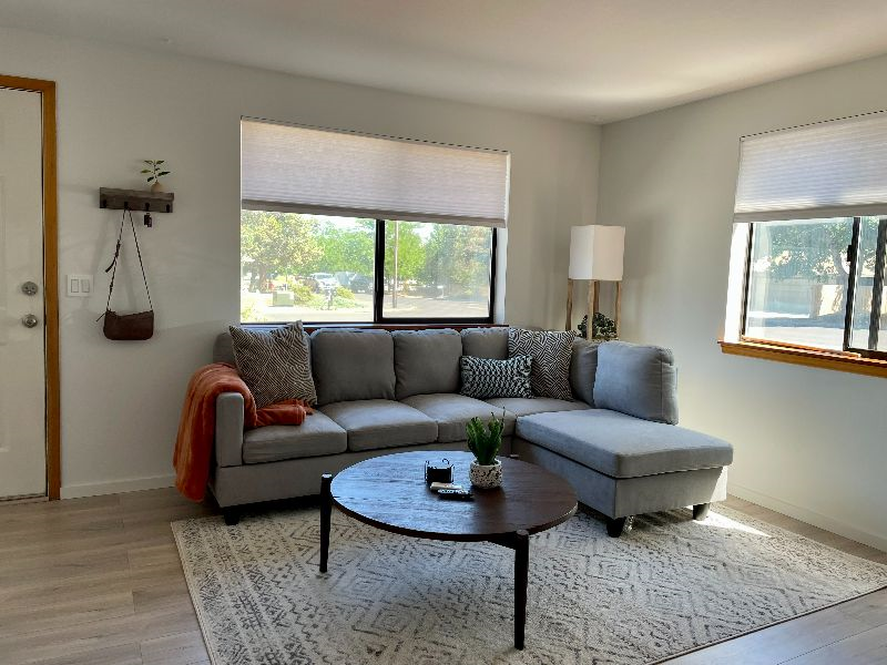 Newly Updated Unit Walking Distance to Hospital and Eateries - Photo 2