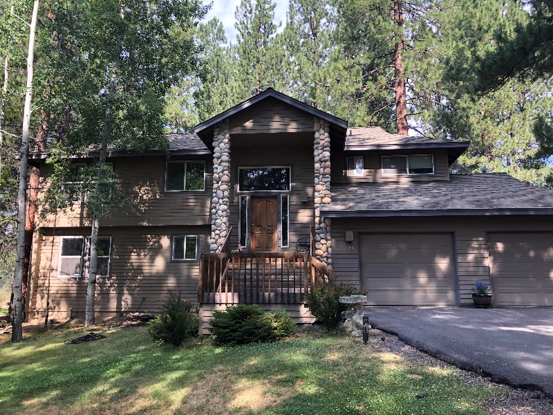 Beautiful Golf Course Home - Photo 1