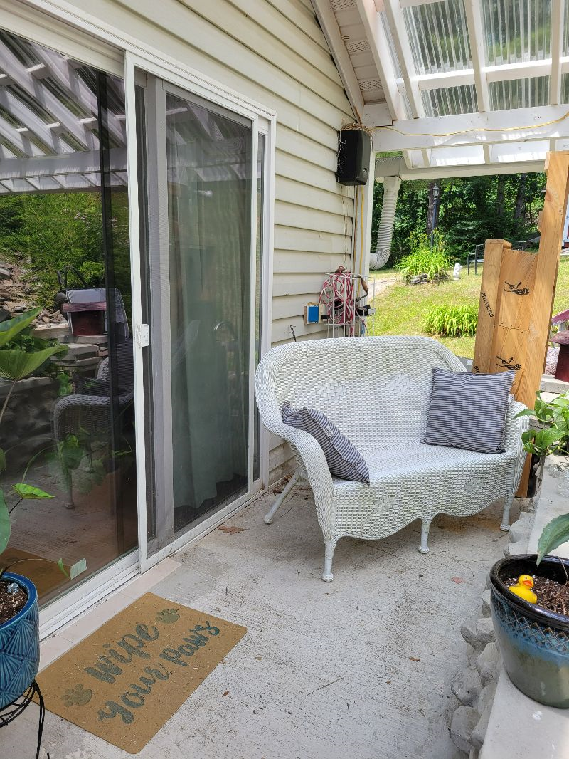 Master Bed, Priv Bath, Priv Entrance. Some Dogs ok - Photo 8