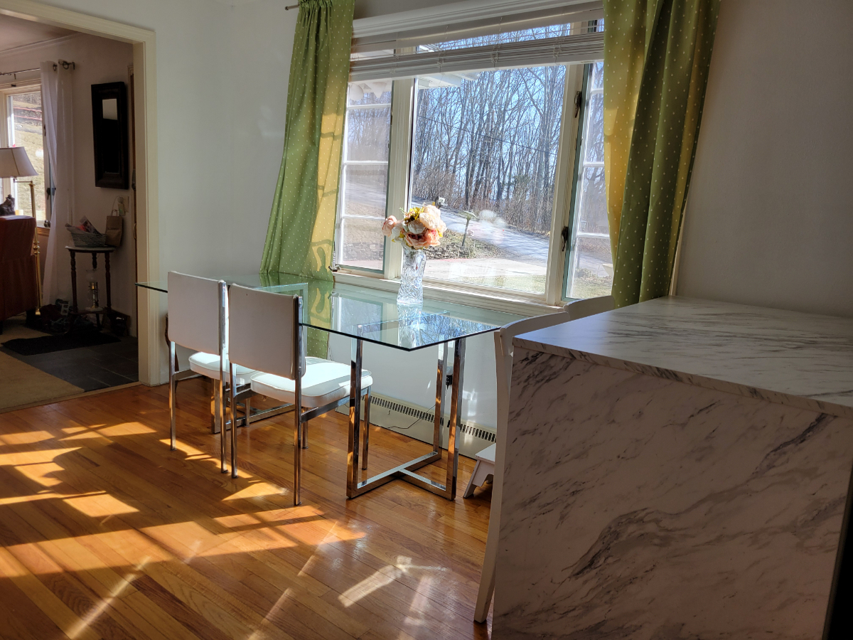 Master Bed, Priv Bath, Priv Entrance. Some Dogs ok - Photo 1
