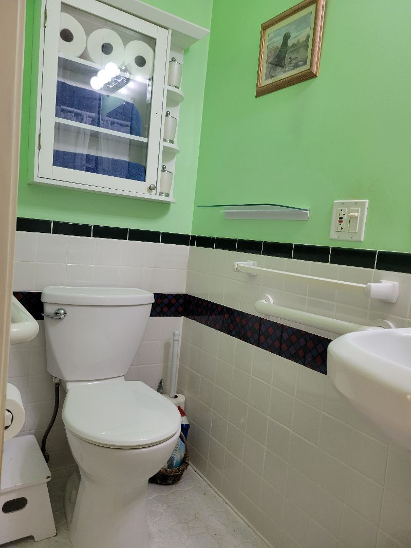 Master Bed, Priv Bath, Priv Entrance. Some Dogs ok - Photo 7