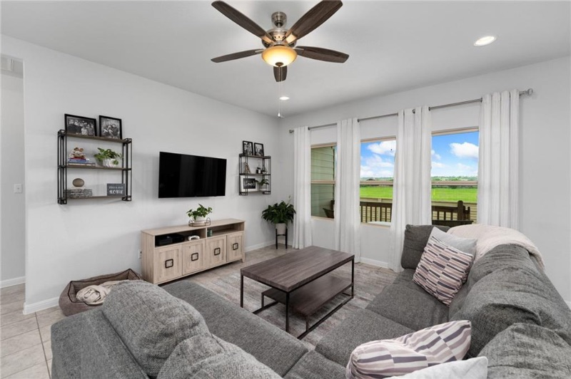 Beautiful Home for rent, East of downtown 15 min - Photo 2