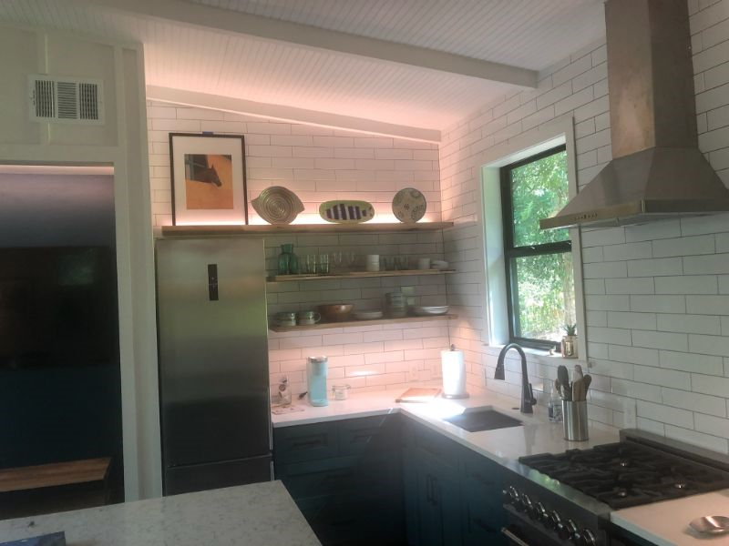 SPARKLING CREEKSIDE GUEST HOUSE - Photo 7