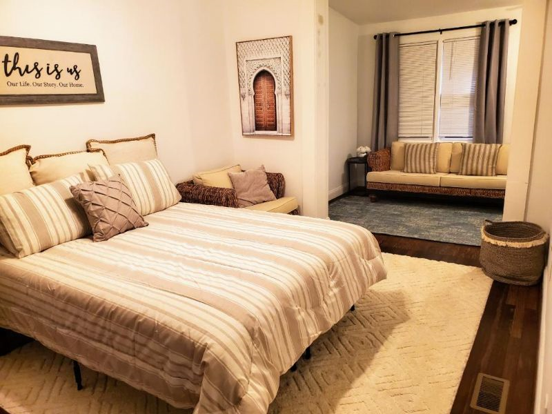 Comfy Stay 1-Bedroom - Photo 9