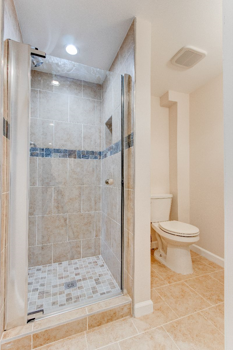 Comfy Stay 1-Bedroom - Photo 6