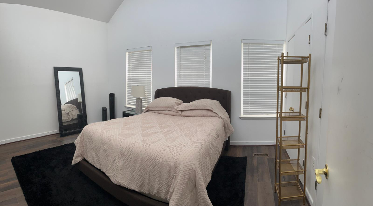 Private Rooms in Beautiful DC Townhome for Rent - Photo 12
