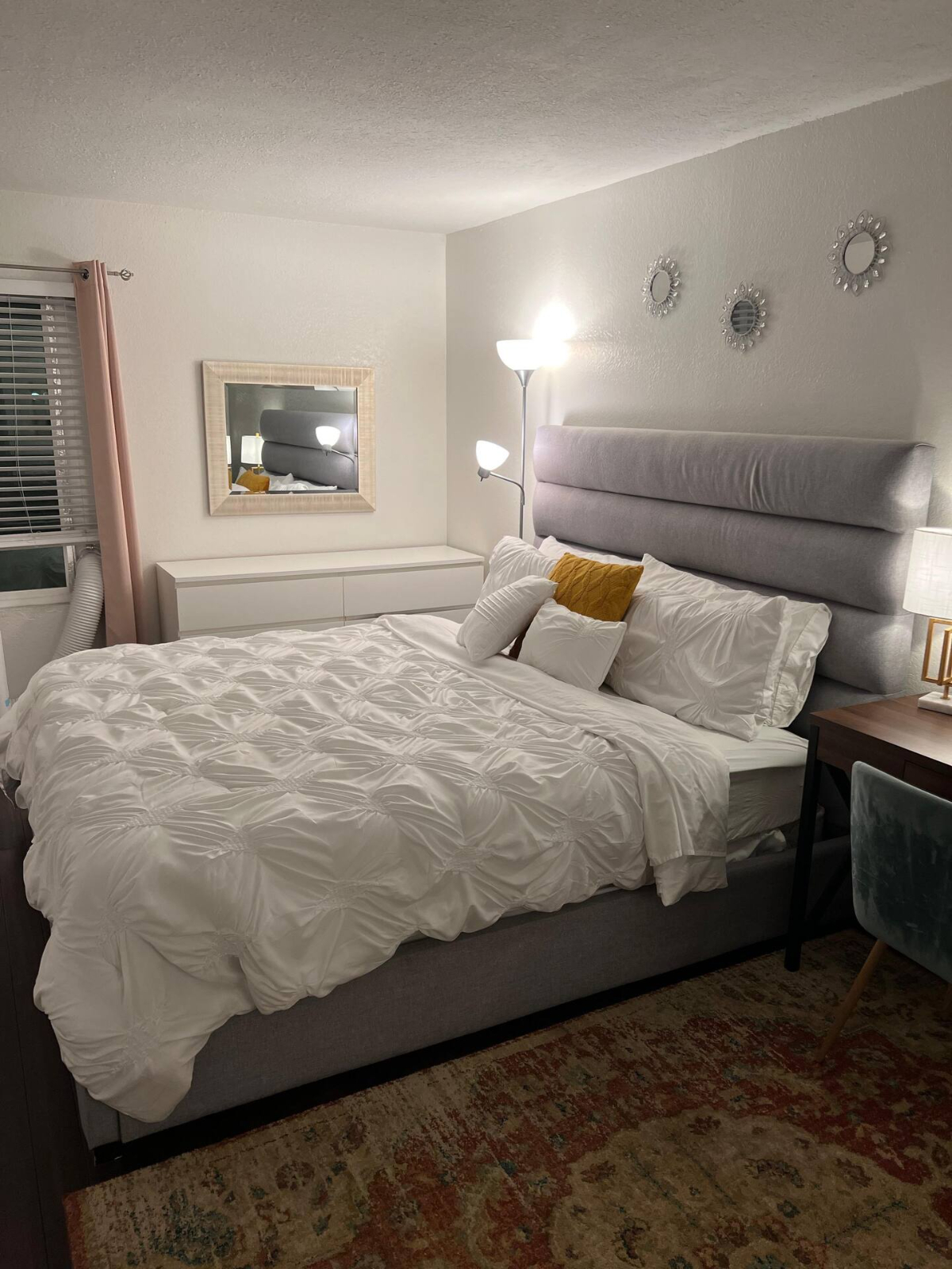 Bright and Cozy Centrally Located Modern Condo Near Sharp Hospital Assigned Parking - Photo 6