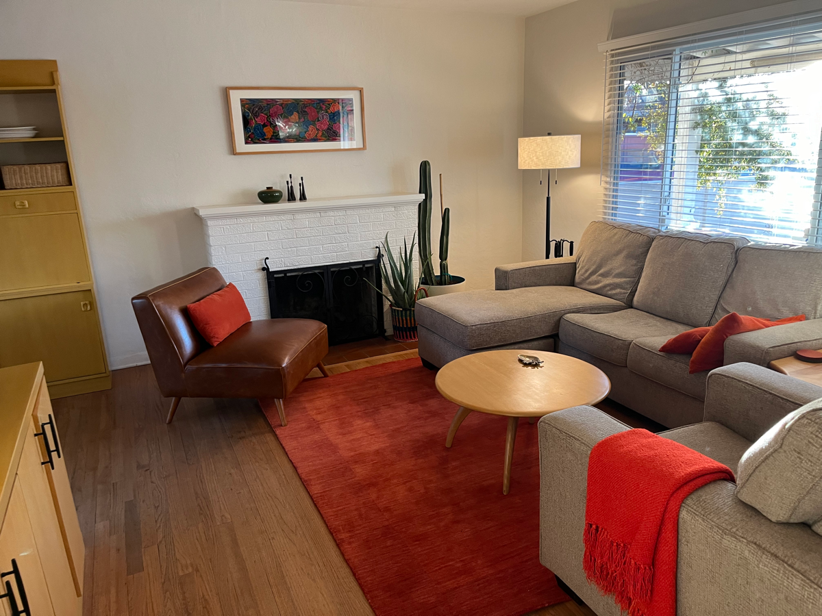 Warm and bright, freshly updated vintage 1950's midtown Albuquerque home close to hospitals, univers - Photo 8