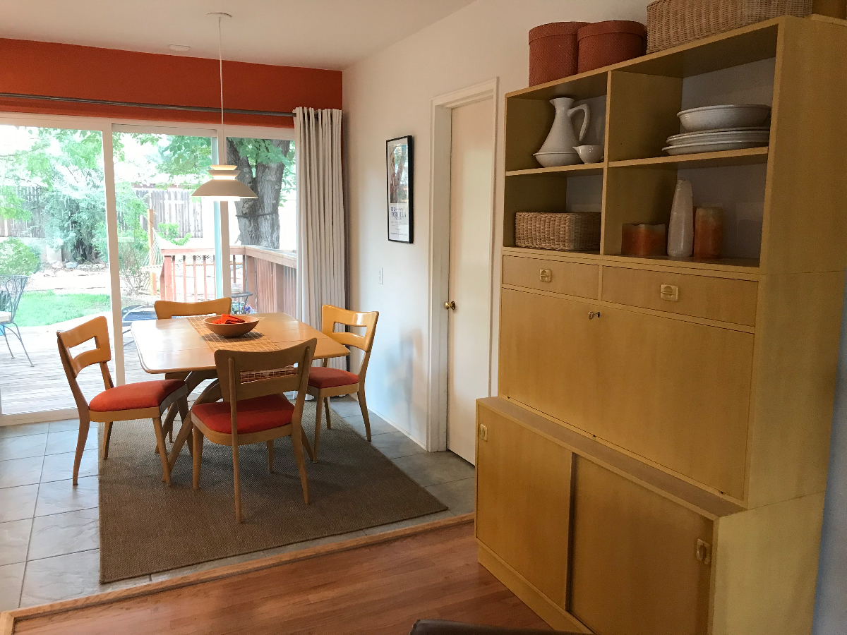 Warm and bright, freshly updated vintage 1950's midtown Albuquerque home close to hospitals, univers - Photo 6