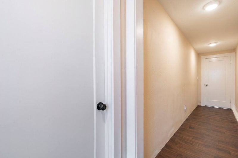 Studio Apartment at the Skinny House in SF Portola Garden District - Photo 4