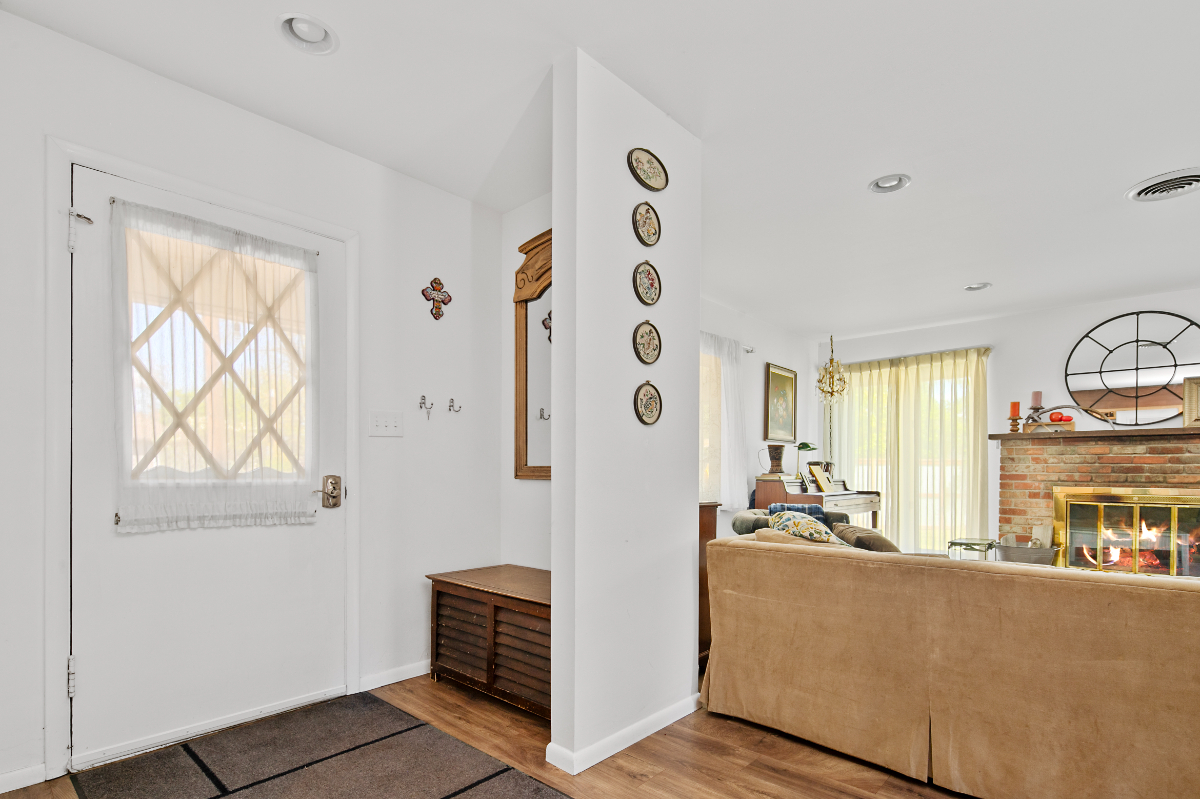 Spacious and Beautifully Furnished Home on Boise Bench - Photo 9