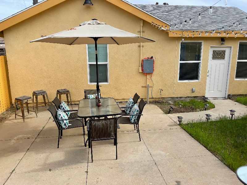 Charming Residence for Culver City / LA Hospitals / LA2028 / LAX / MDR / SpaceX / USC - Photo 2