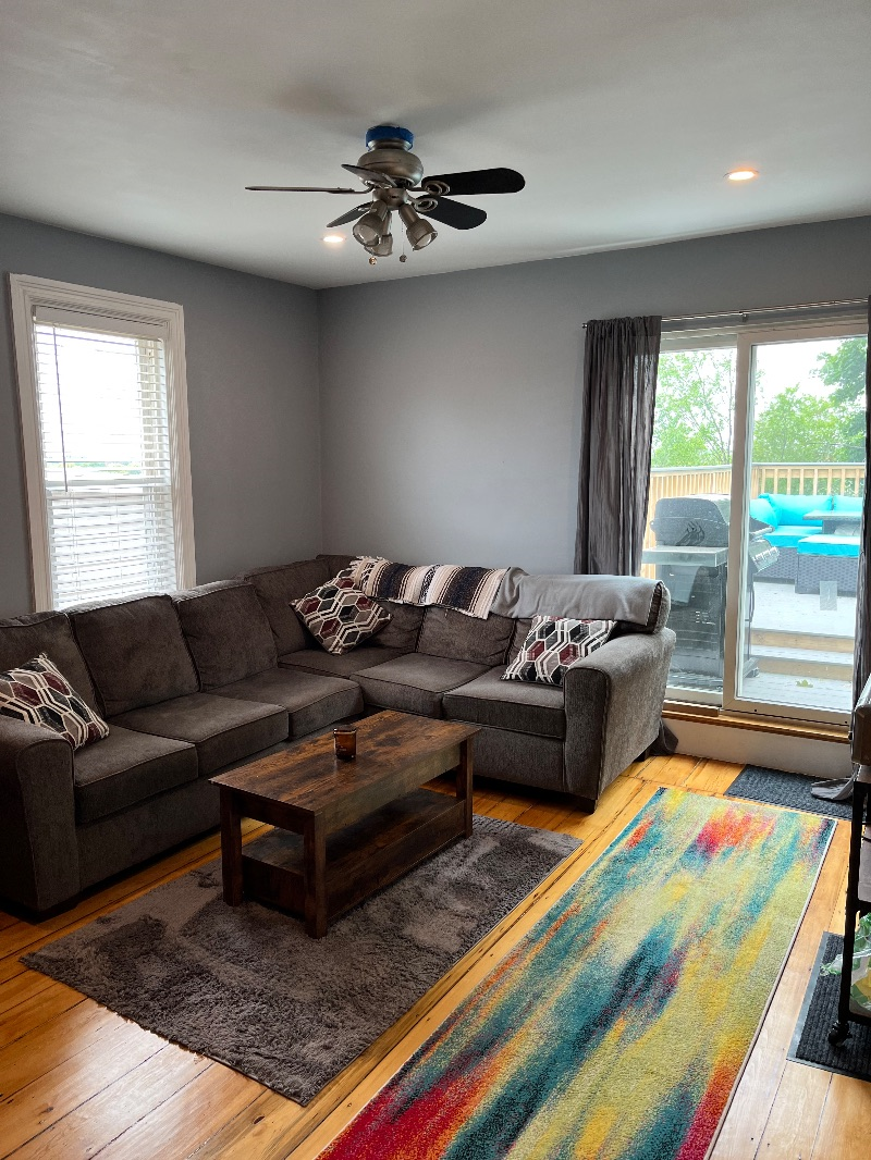 2 Bed 1 Bath Condo in Center of South Boston