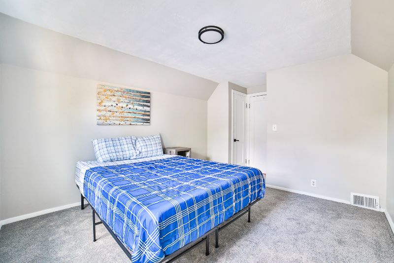 Buffalo Niagara Charming 3 bedroom home - Photo 4