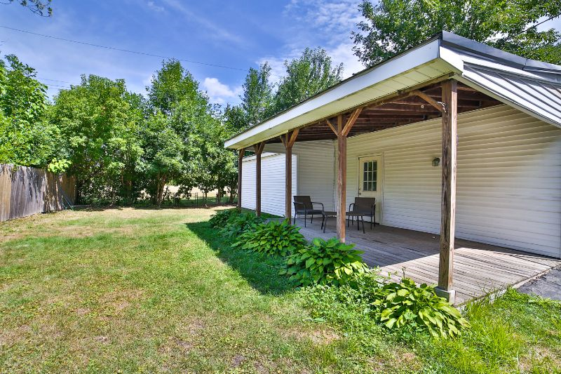 Buffalo Niagara Charming 3 bedroom home - Photo 6