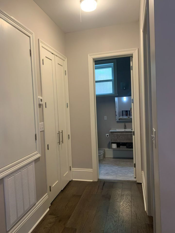 1 Br Apt Steps to Magazine in the LGD - Photo 6