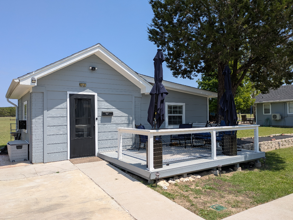 Twin Cottage A