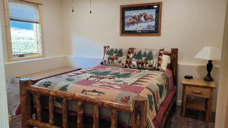 Carter Vista Mountain Home - AVAILABLE STARTING OCT 1, 2026 - Photo 5