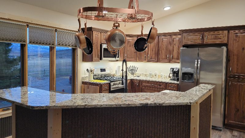 Carter Vista Mountain Home - AVAILABLE STARTING OCT 1, 2026 - Photo 8