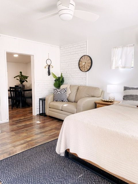 Cozy Studio (Yaeger D)