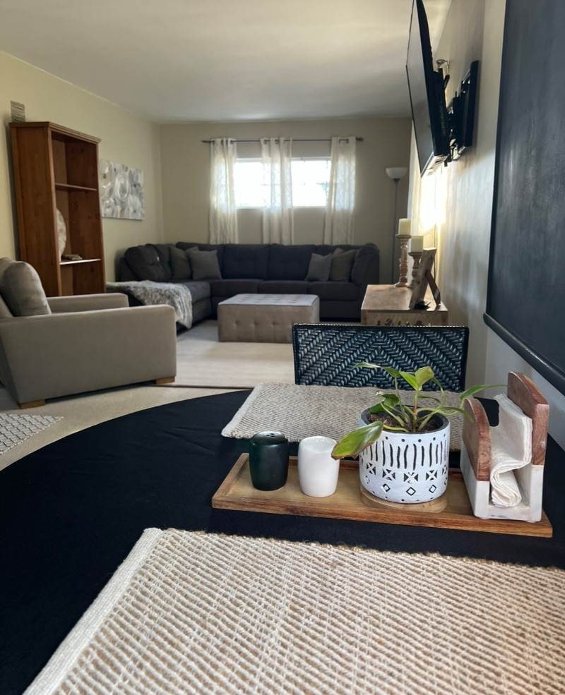 Bright Unit in the Heart of Los Angeles - Photo 3