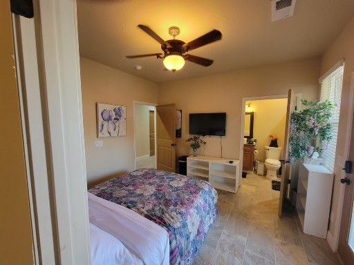 Just like home--Dog Friendly Luxury private entrance bedroom suite with all the extras - Photo 5