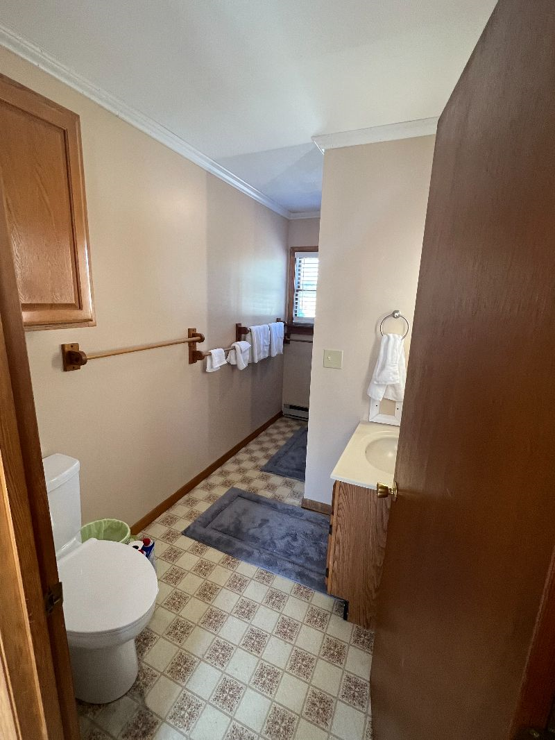 2 bedroom 5 mins from downtown and CVPH - Photo 1