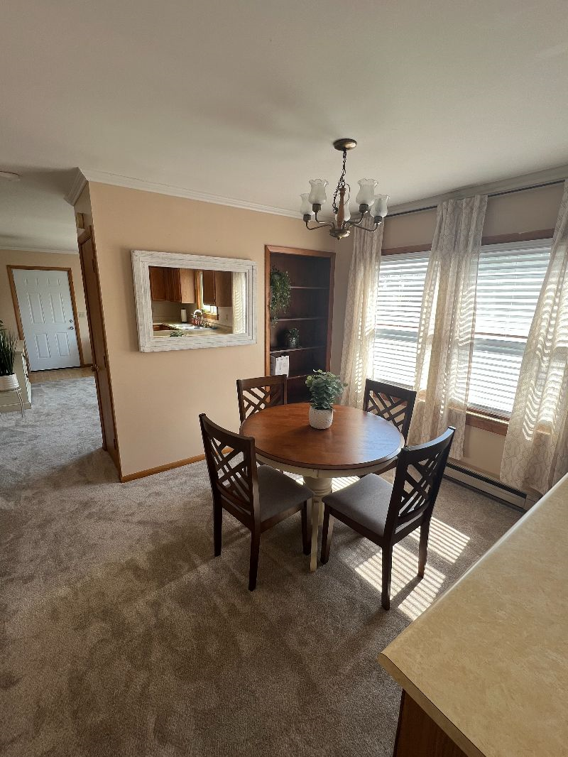 2 bedroom 5 mins from downtown and CVPH - Photo 10